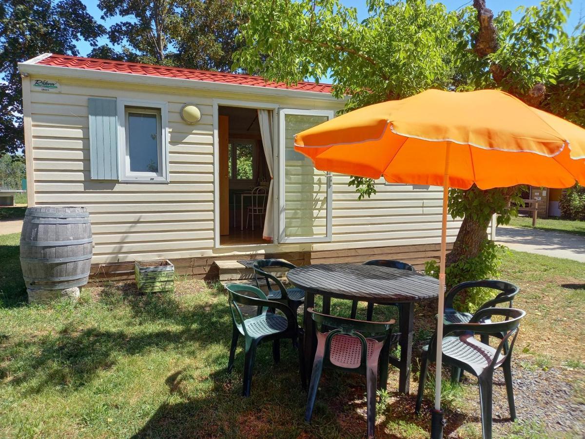 Camping Le Pont D'Allagnon Lempdes sur Allagnon Exterior photo