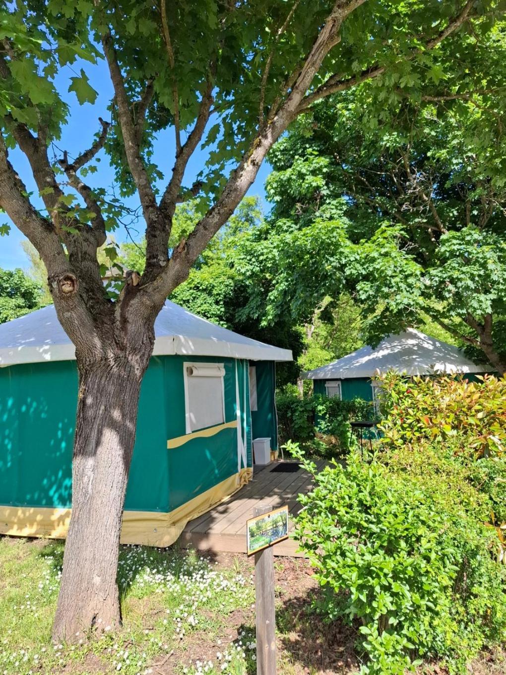 Camping Le Pont D'Allagnon Lempdes sur Allagnon Exterior photo