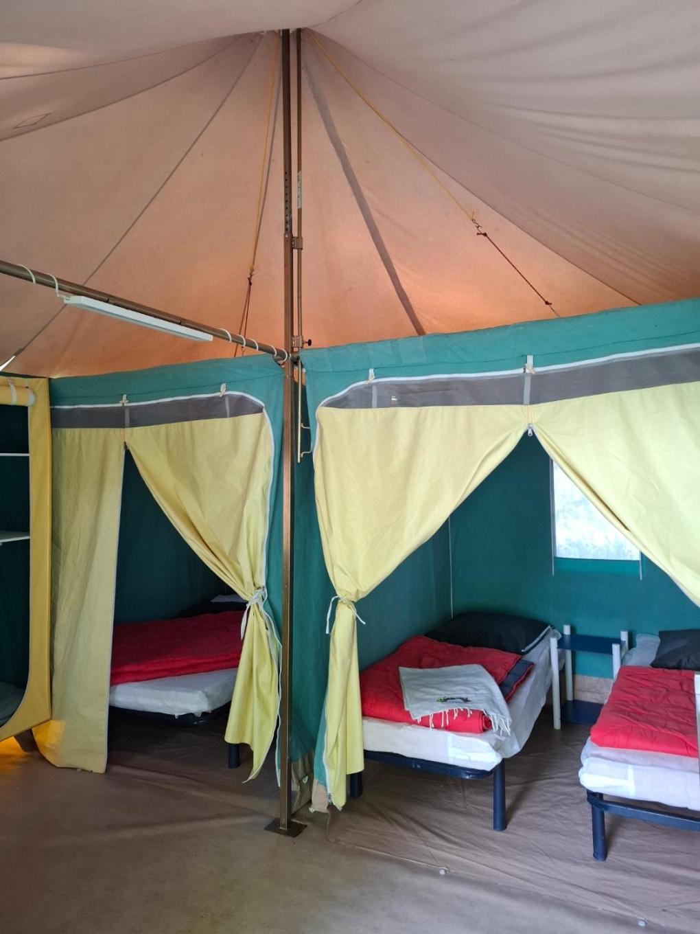 Camping Le Pont D'Allagnon Lempdes sur Allagnon Exterior photo