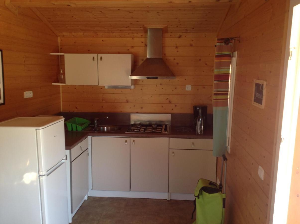 Camping Le Pont D'Allagnon Lempdes sur Allagnon Exterior photo